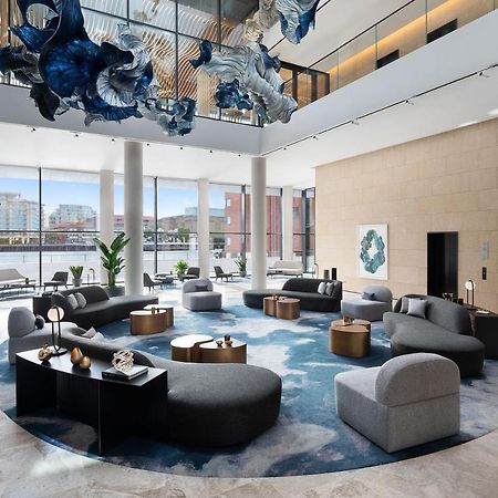 The Westin London City Екстер'єр фото The lobby of the hotel