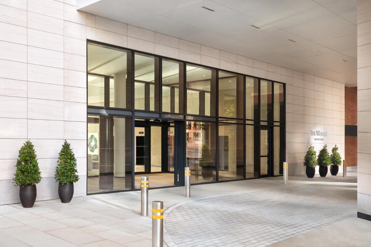 The Westin London City Екстер'єр фото Entrance to the hotel