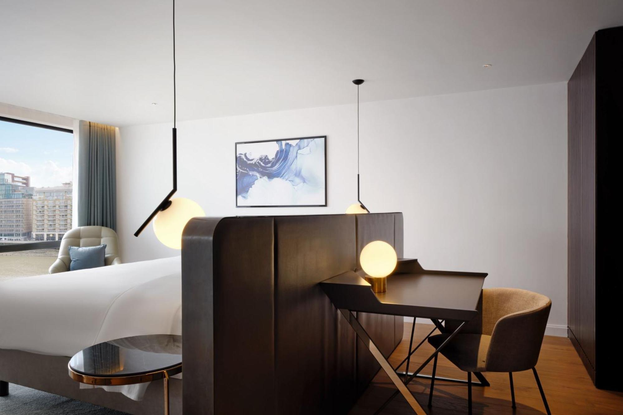 The Westin London City Екстер'єр фото A suite at the hotel