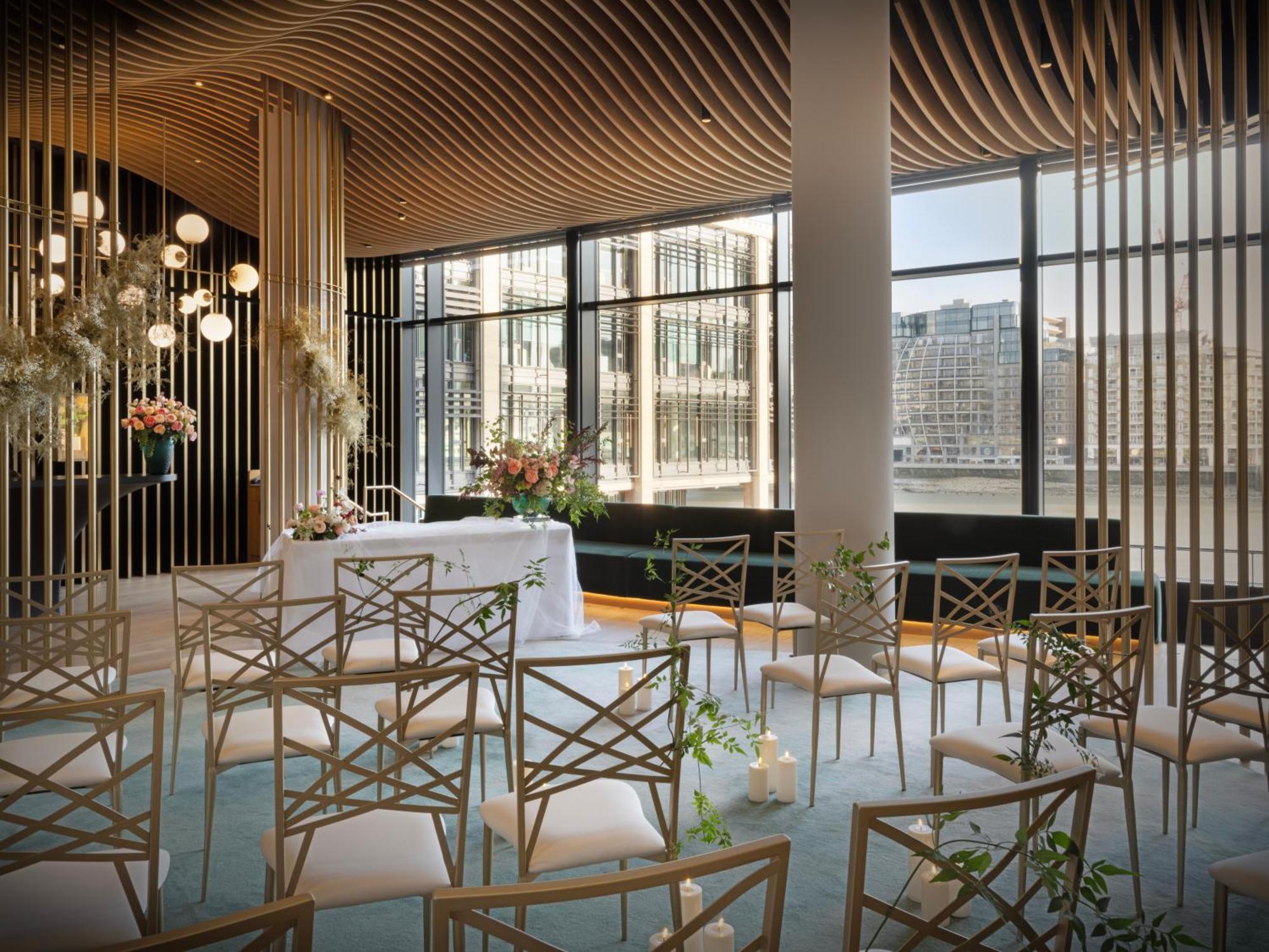 The Westin London City Екстер'єр фото The Chapel